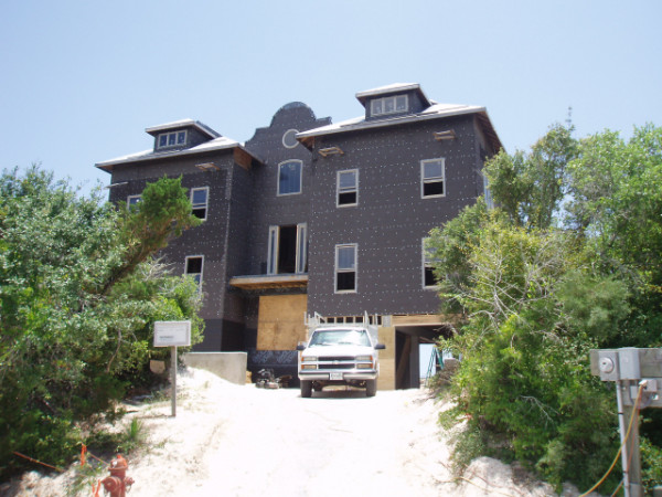 A home being built at St George Plantation.